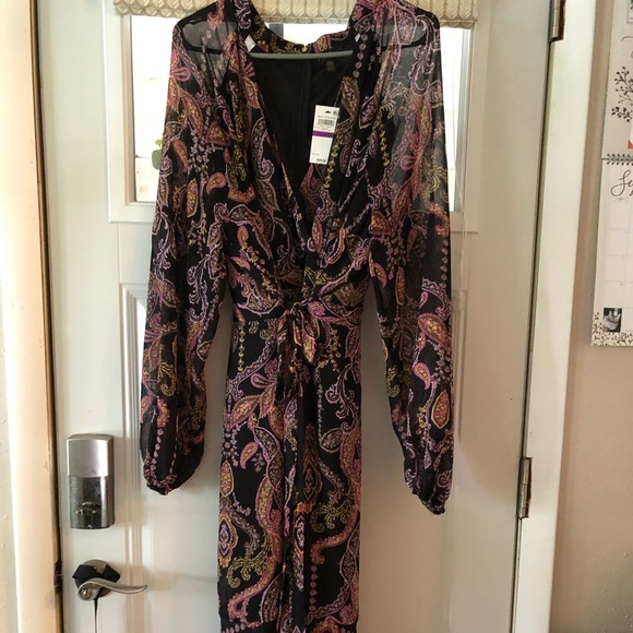 Dress - Picture 1 of 3